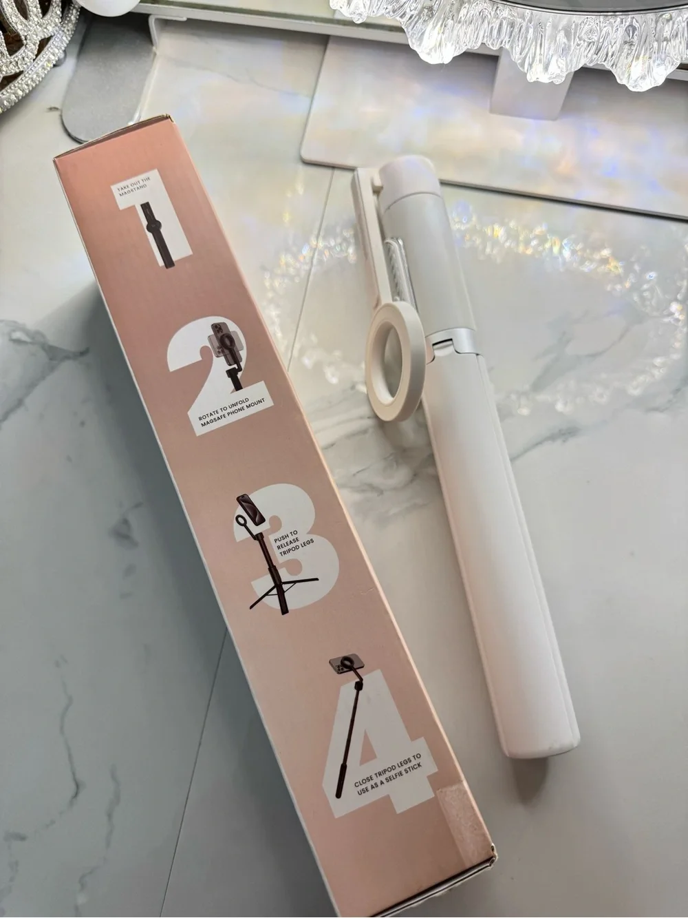 Magnetic iPhone tripod